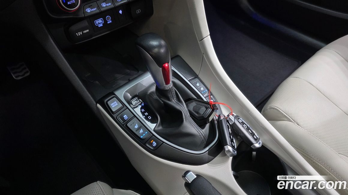 Hyundai Veloster 2018