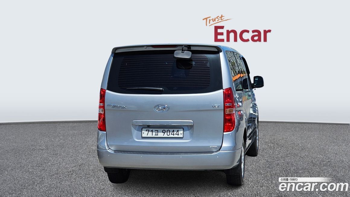 Hyundai Starex 2017