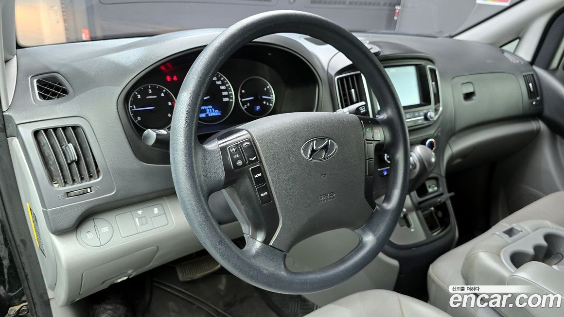 Hyundai Starex 2018