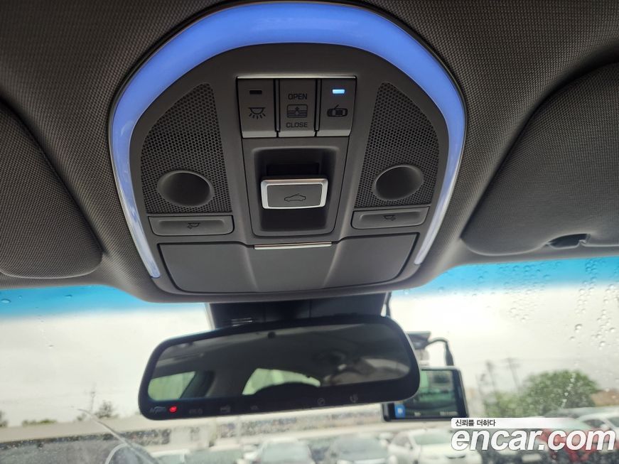 Hyundai Genesis 2016