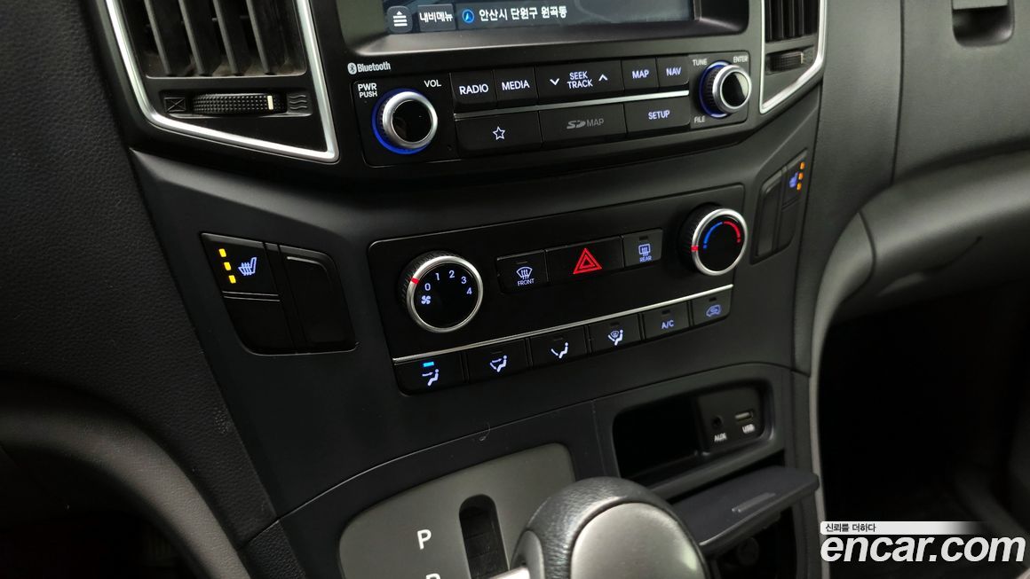 Hyundai Starex 2018