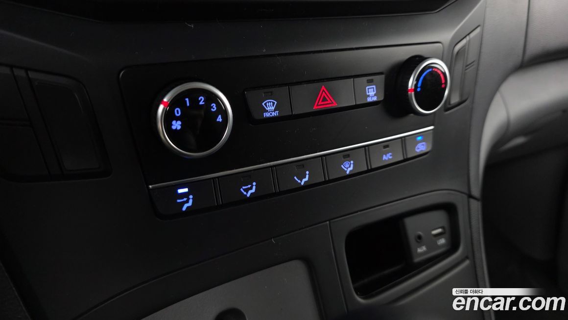 Hyundai Starex 2021