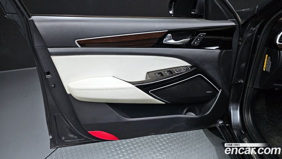 Kia K7 2018