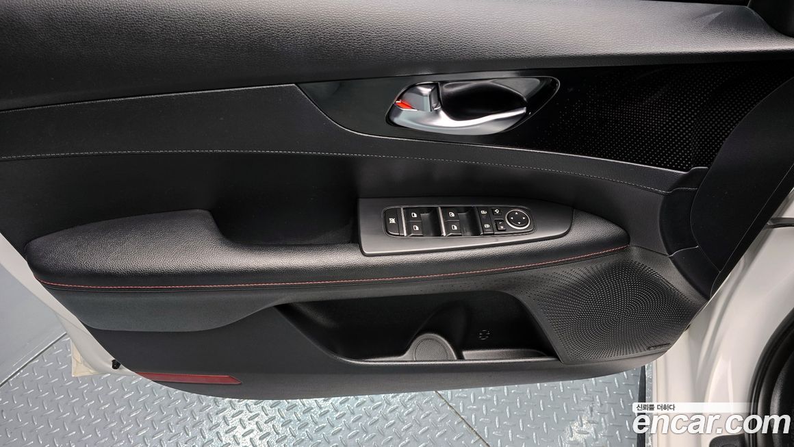 Kia K3 2020