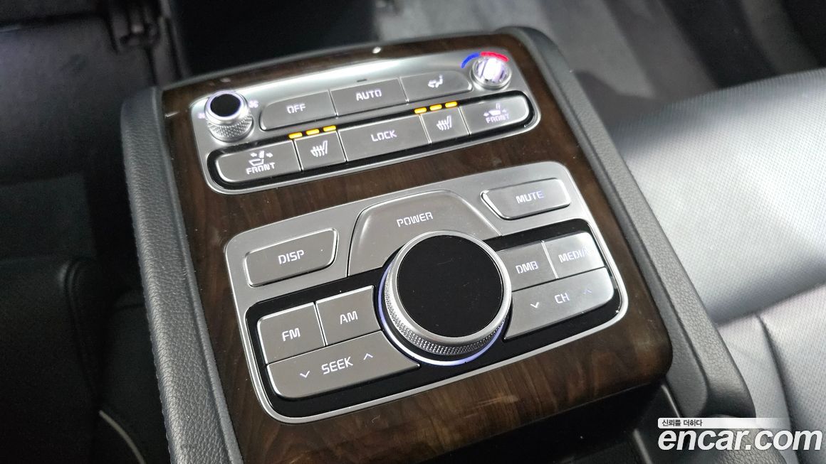 Kia K9 2019