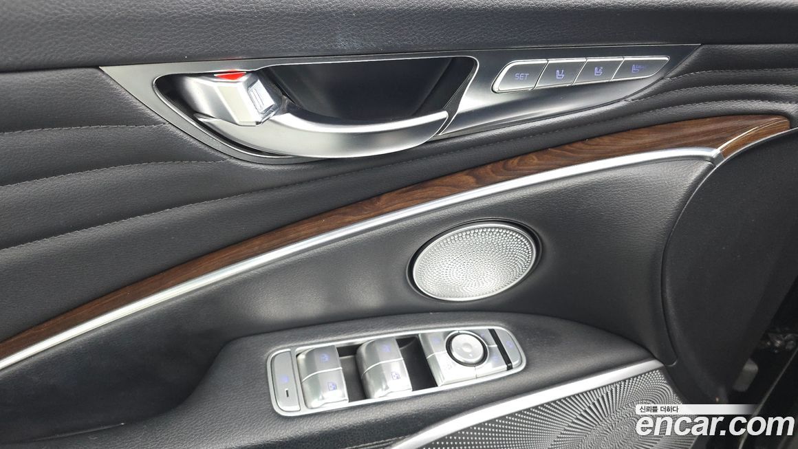 Kia K9 2019