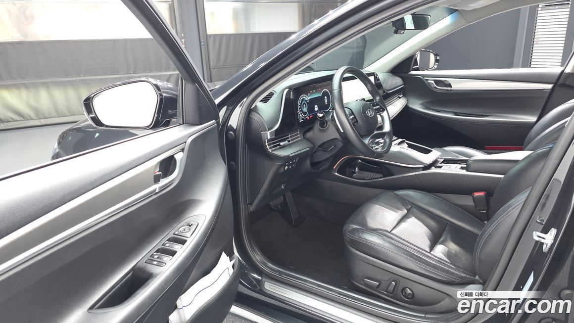 Hyundai Grandeur 2021