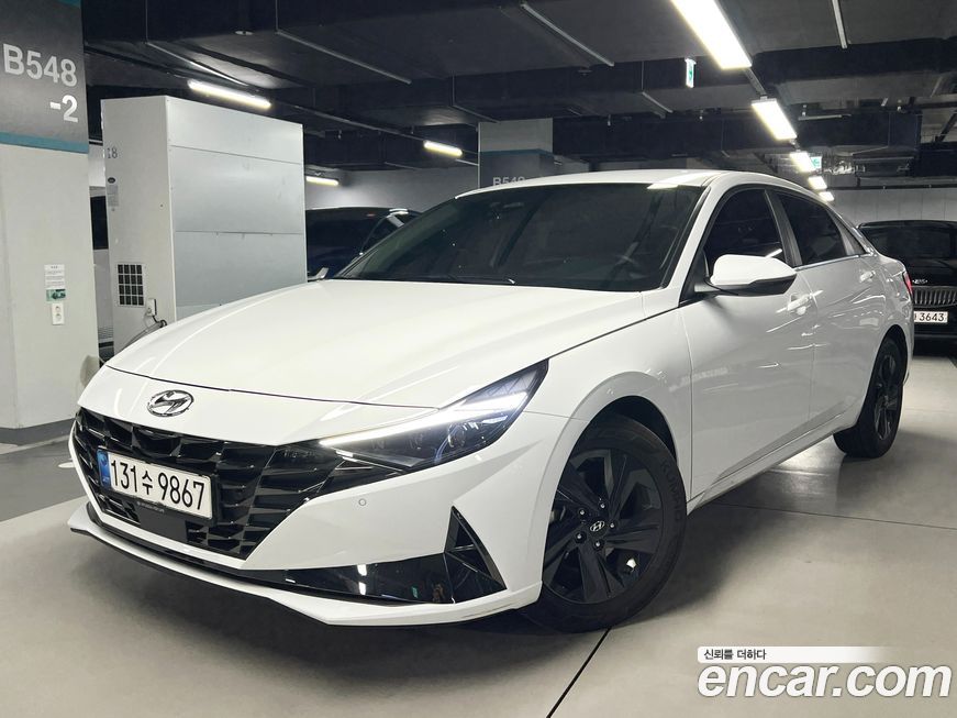 Hyundai AVANTE 2021
