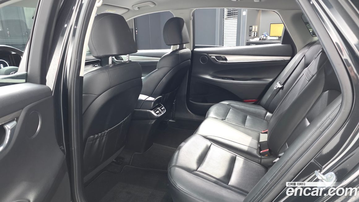 Hyundai Grandeur 2021
