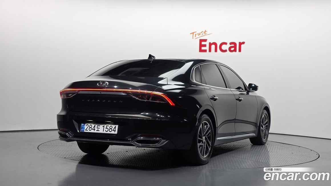 Hyundai Grandeur 2021