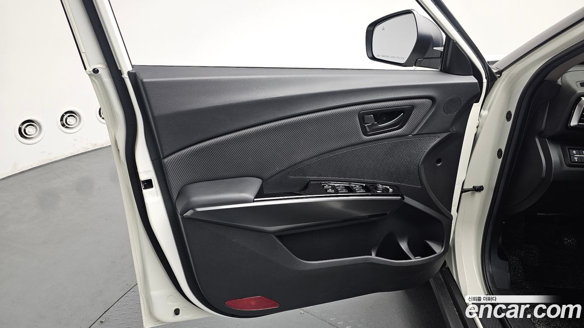 KG_Mobility_Ssangyong TIBOLI 2024