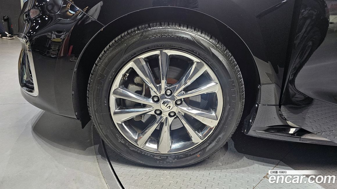Kia Canival 2019