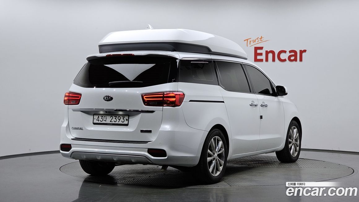 Kia Canival 2019
