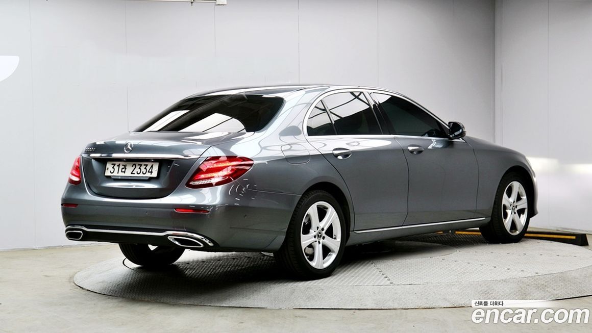 Mercedes-Benz E-Class 2018