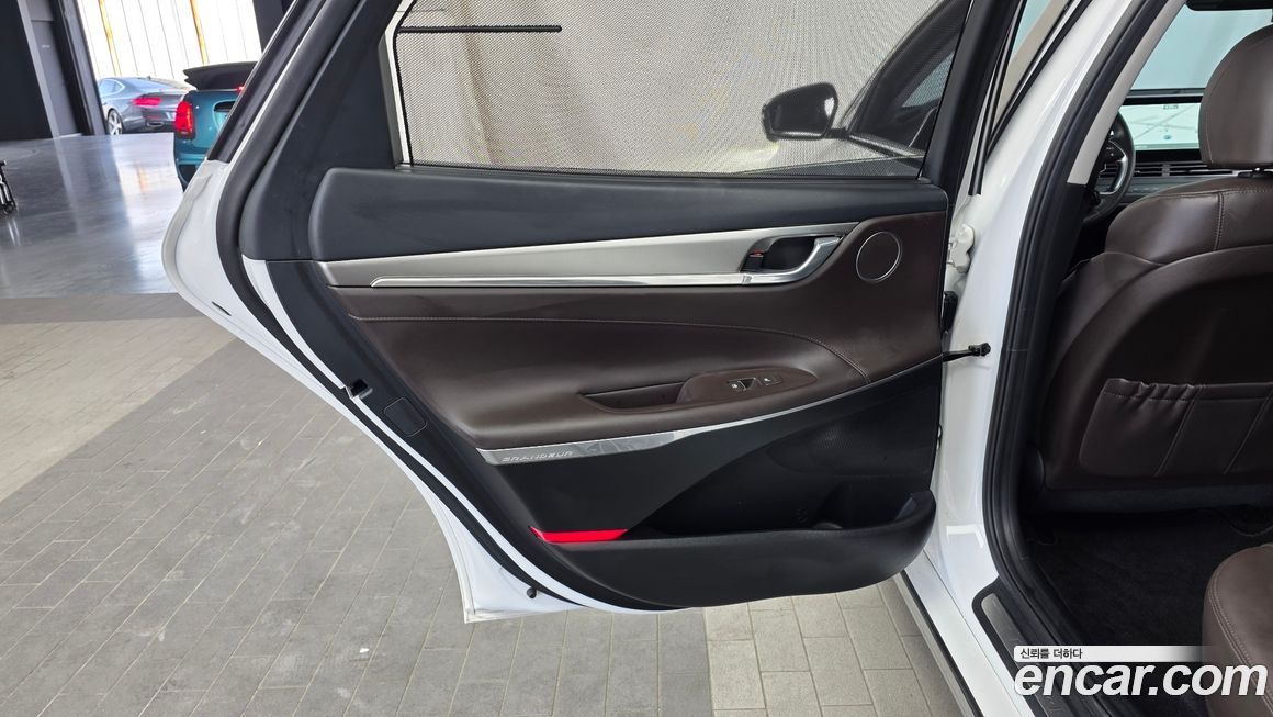 Hyundai Grandeur 2020