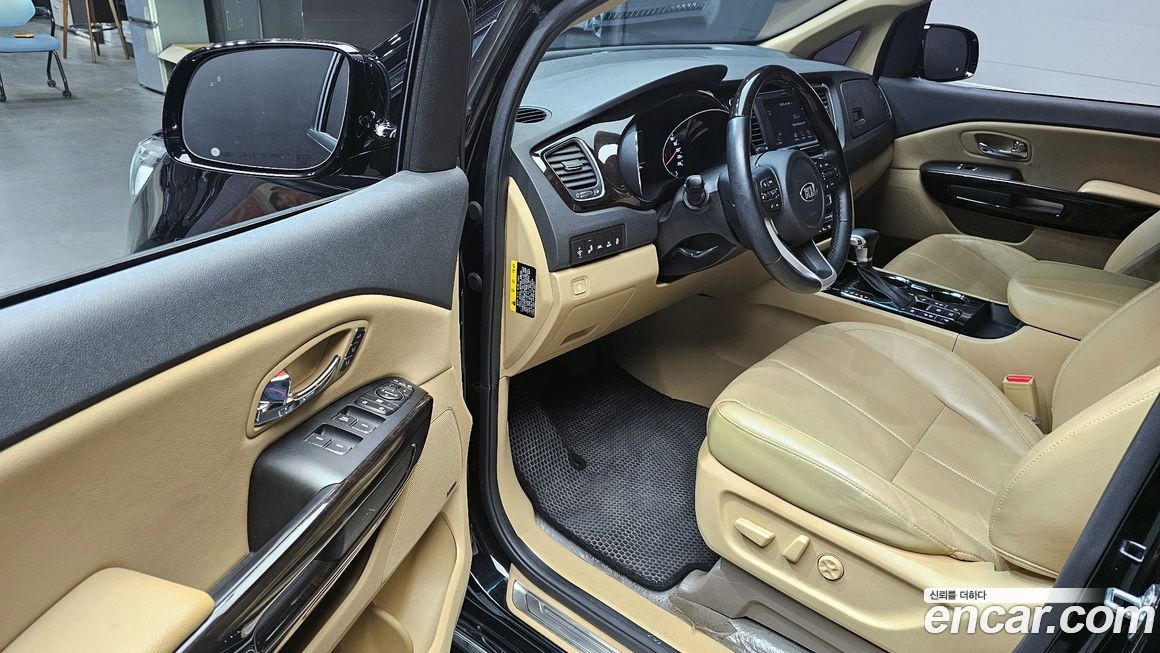 Kia Canival 2019