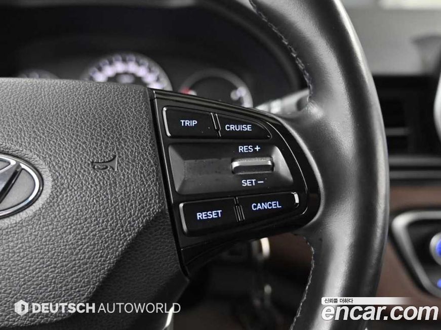Hyundai Starex 2018