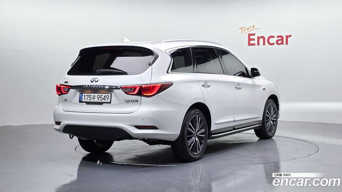 Infiniti QX60 2019