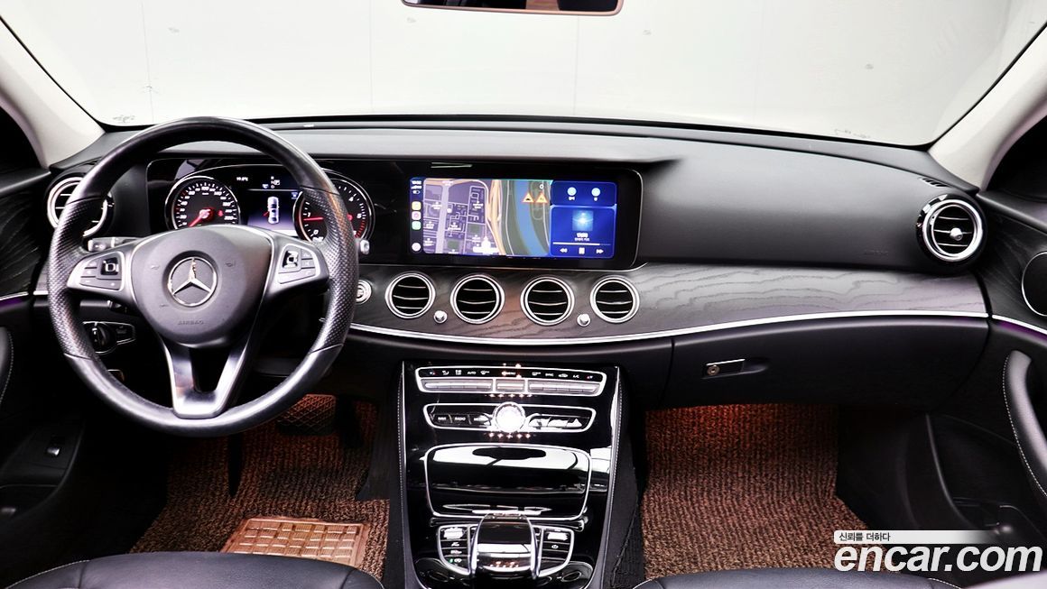 Mercedes-Benz E-Class 2018