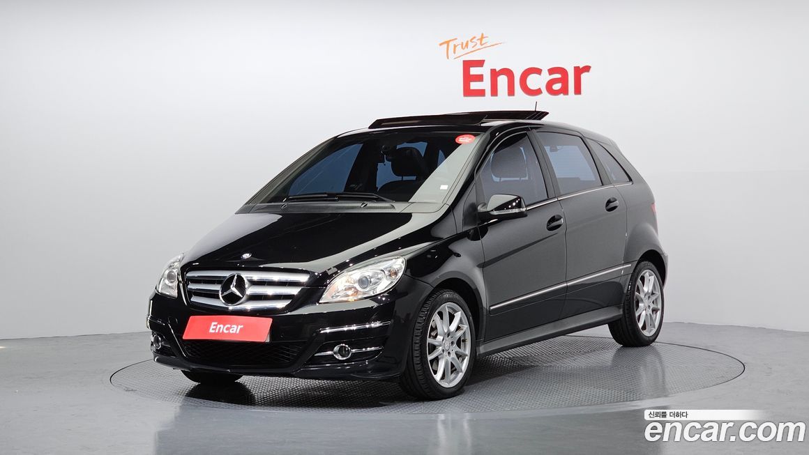 Mercedes-Benz B-Class 2011