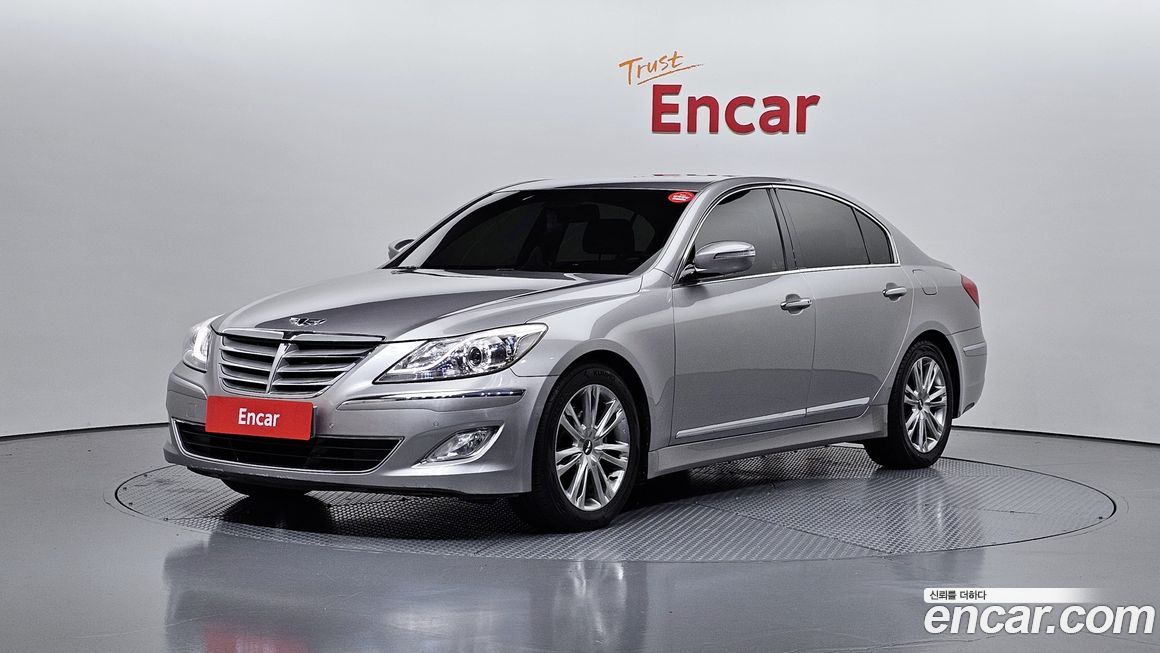 Hyundai Genesis 2012