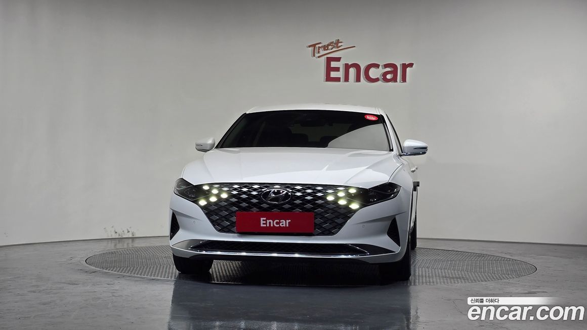 Hyundai Grandeur 2022