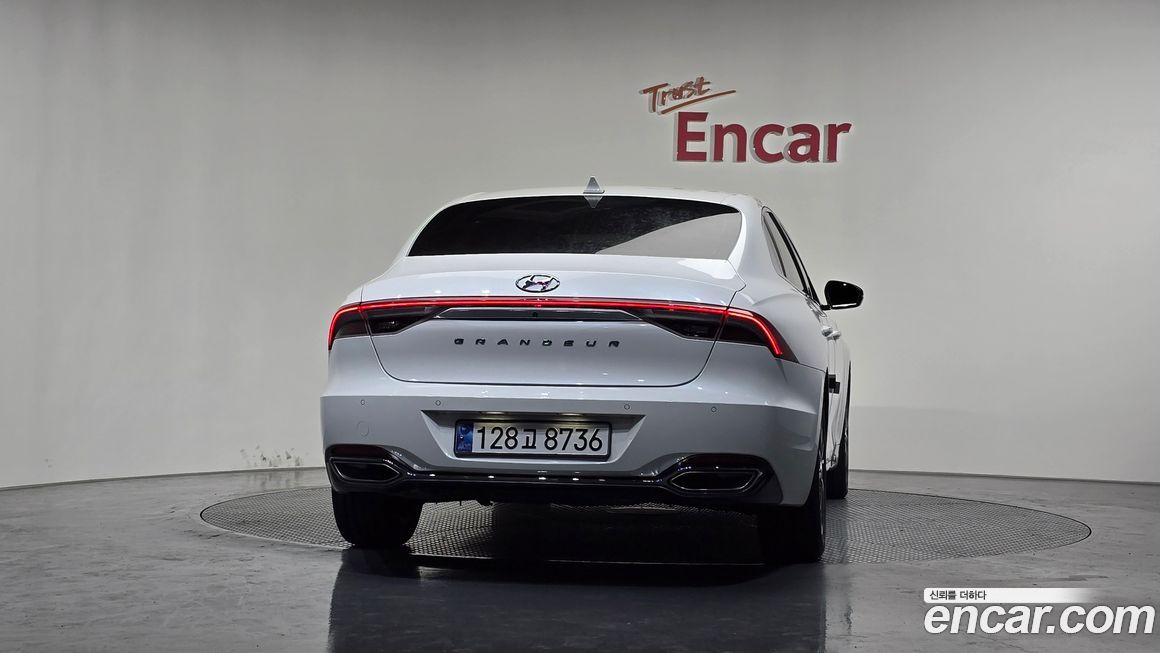 Hyundai Grandeur 2022