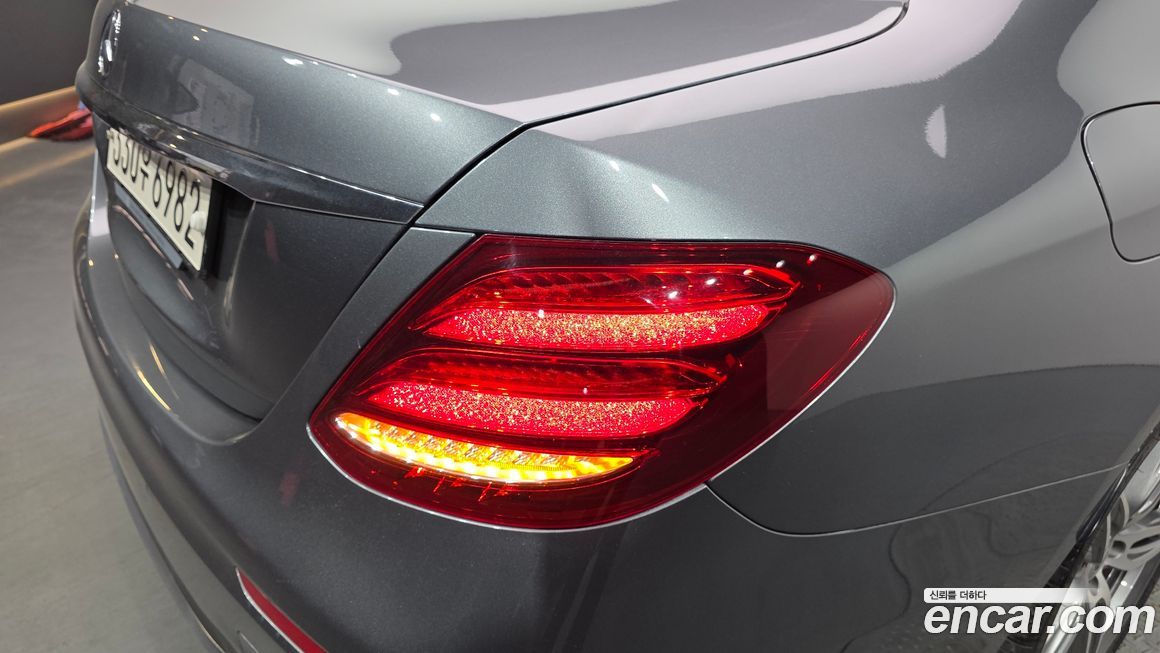 Mercedes-Benz E-Class 2019