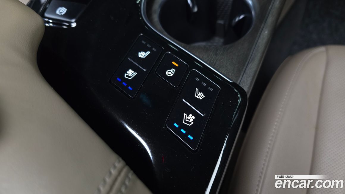 Kia K8 2023