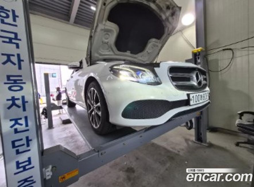 Mercedes-Benz E-Class 2019