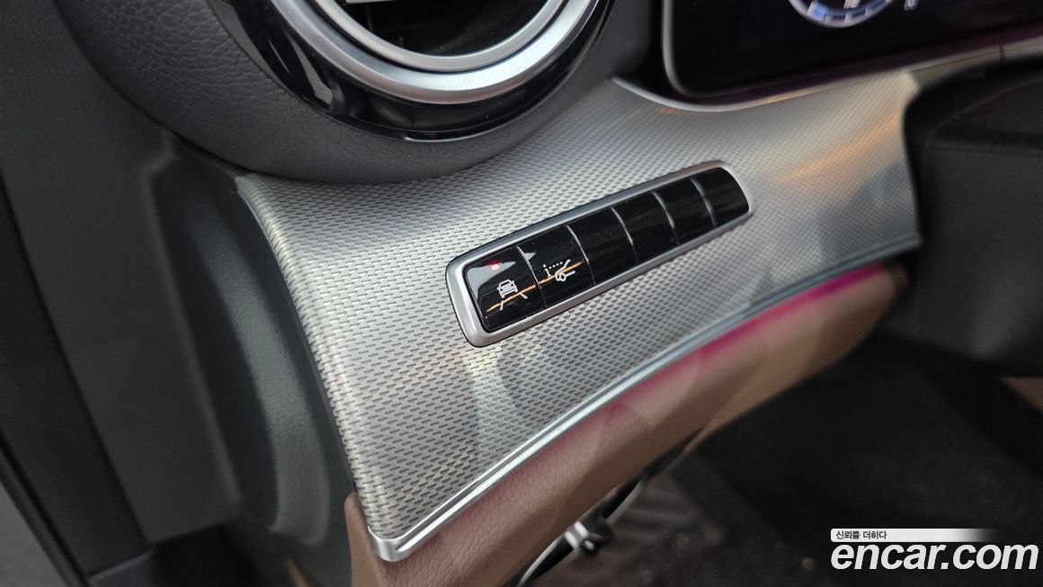 Mercedes-Benz E-Class 2019