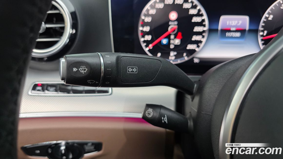 Mercedes-Benz E-Class 2019