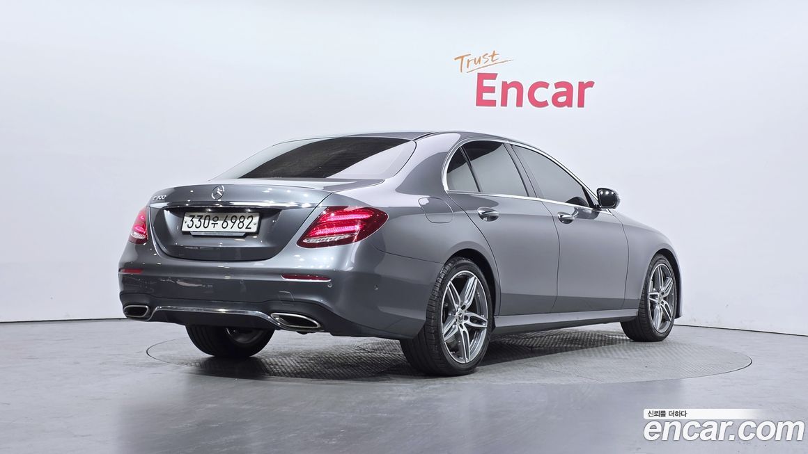 Mercedes-Benz E-Class 2019