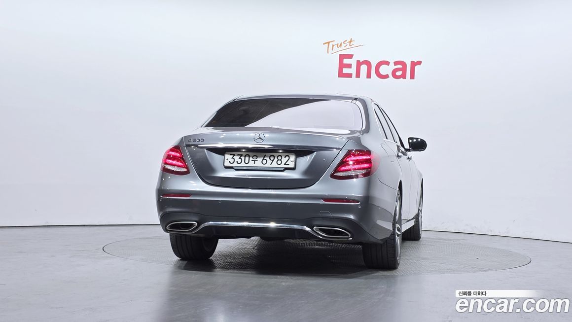 Mercedes-Benz E-Class 2019