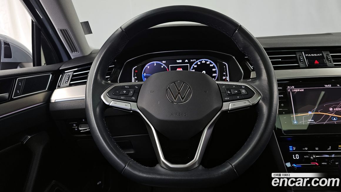 Volkswagen Passat 2022