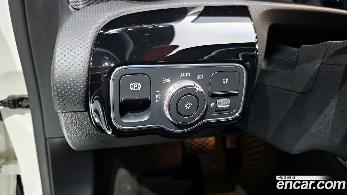 Mercedes-Benz A-Class 2021