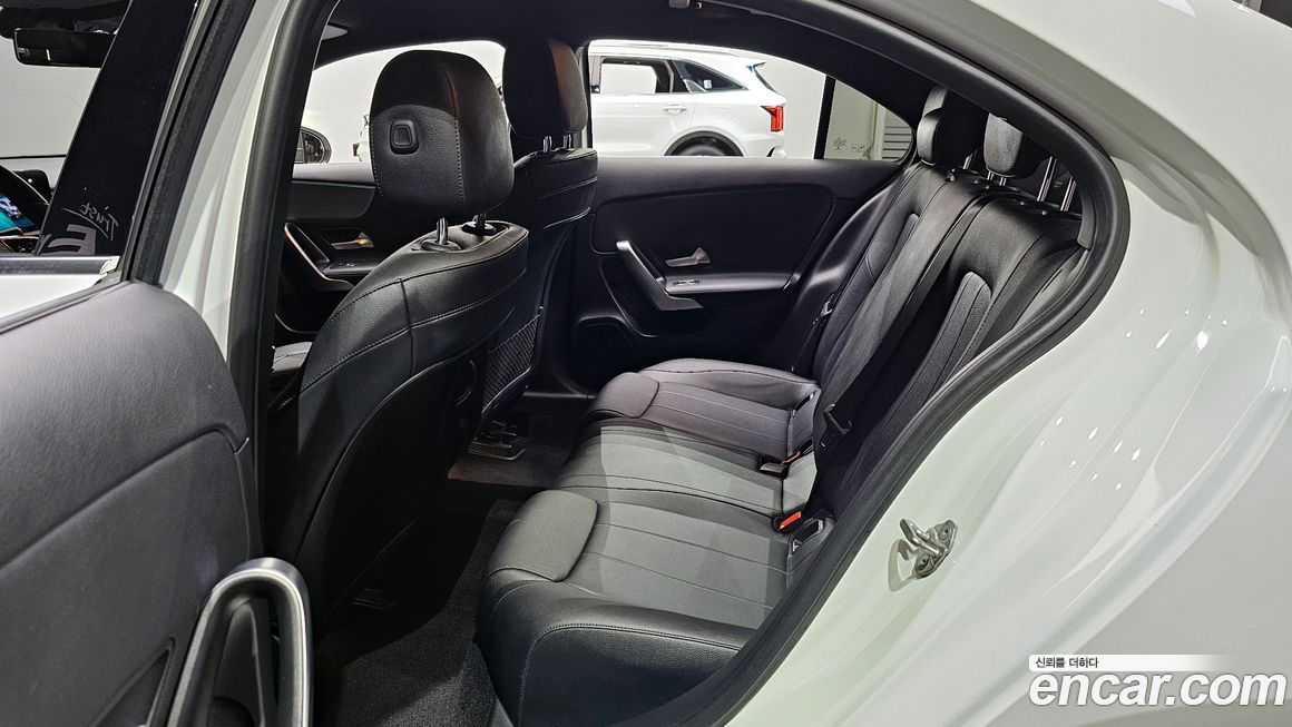 Mercedes-Benz A-Class 2021