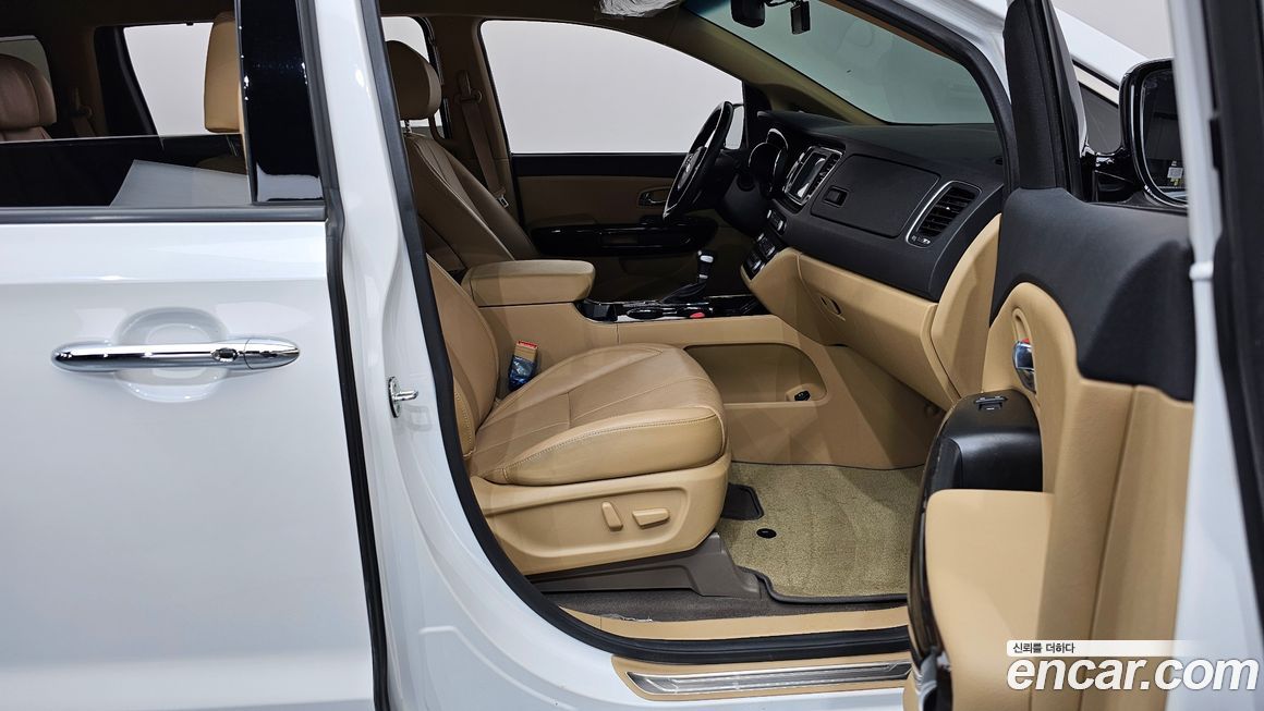 Kia Canival 2019