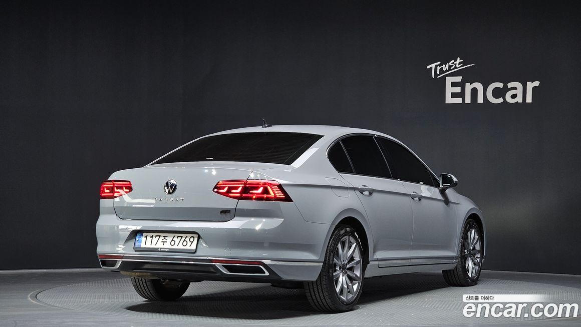 Volkswagen Passat 2022