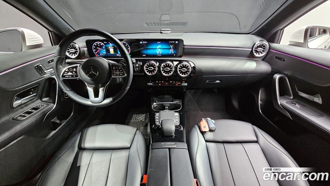 Mercedes-Benz A-Class 2021