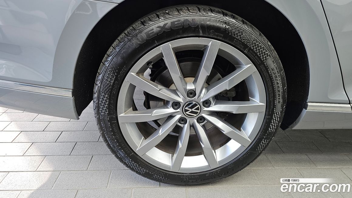 Volkswagen Passat 2022