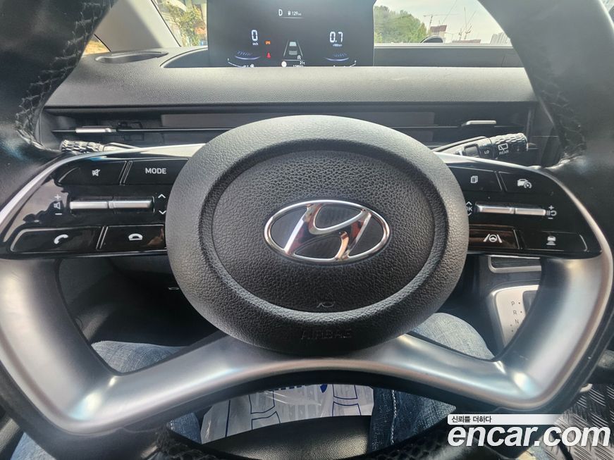 Hyundai Staria 2022