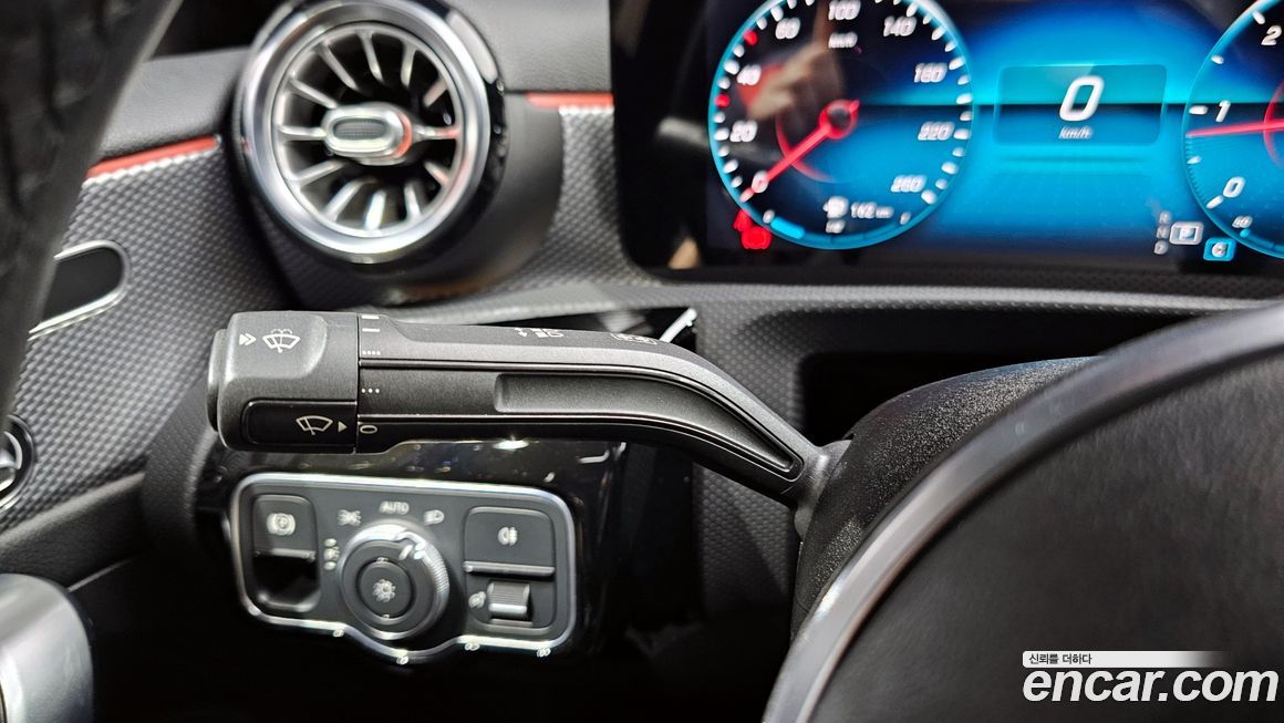 Mercedes-Benz A-Class 2021