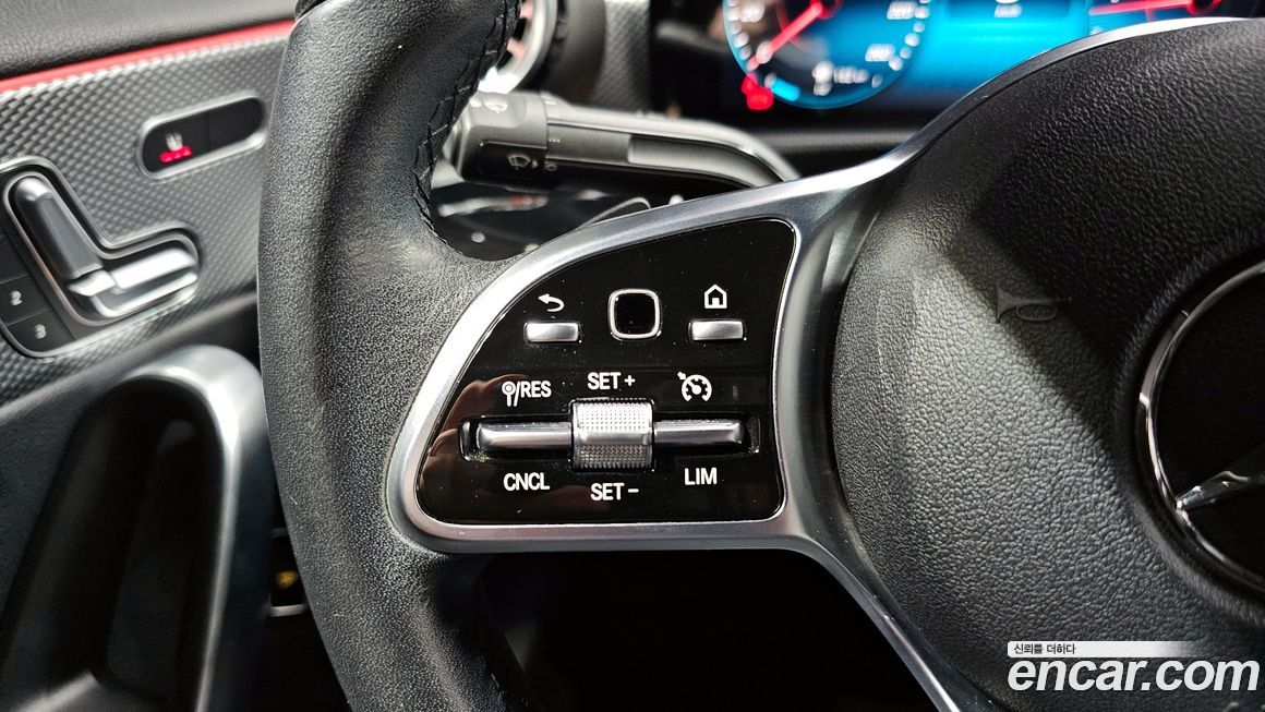 Mercedes-Benz A-Class 2021