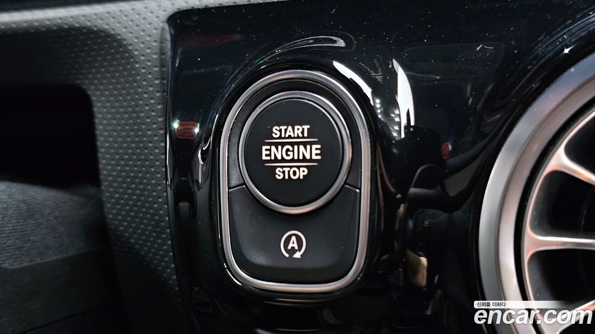 Mercedes-Benz A-Class 2021