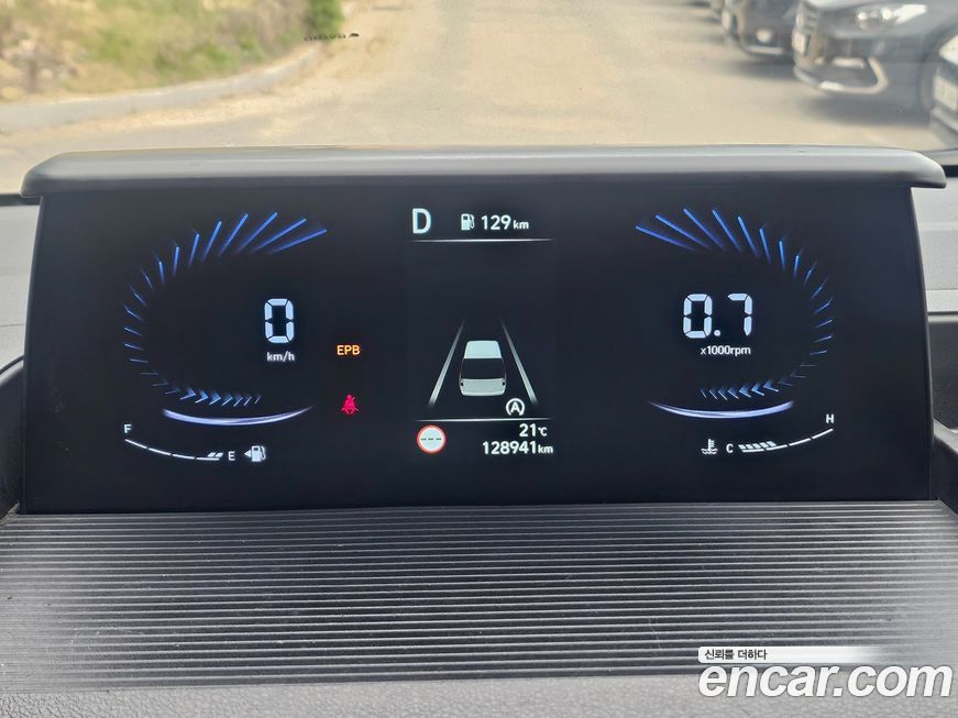 Hyundai Staria 2022
