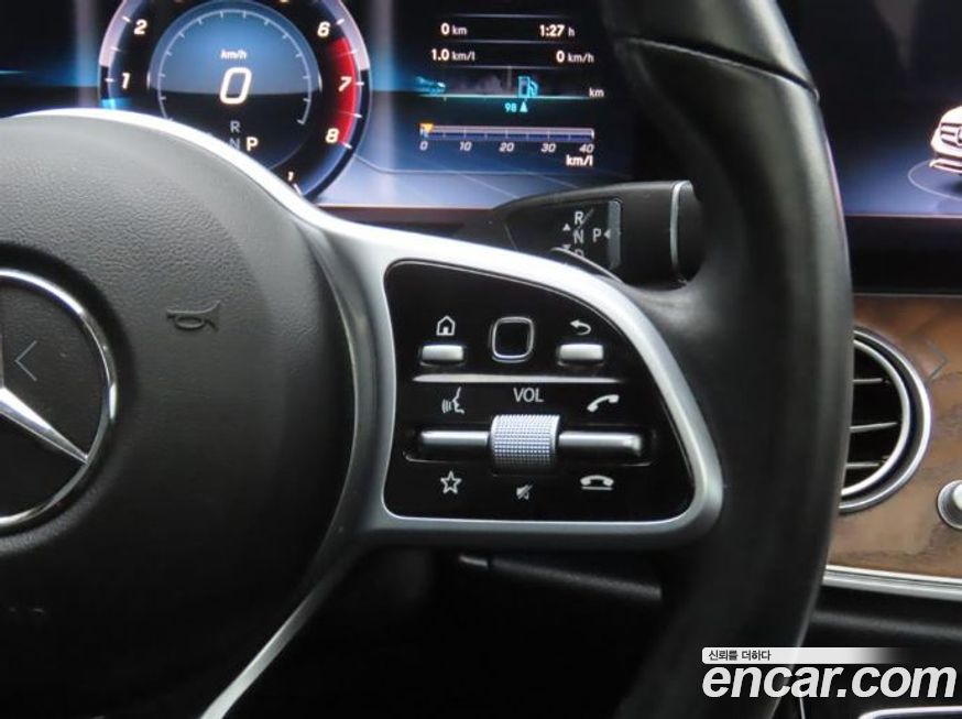 Mercedes-Benz E-Class 2020