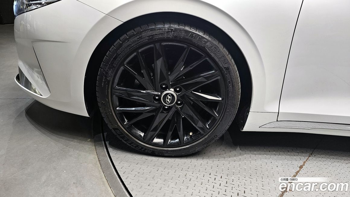 Hyundai Grandeur 2020