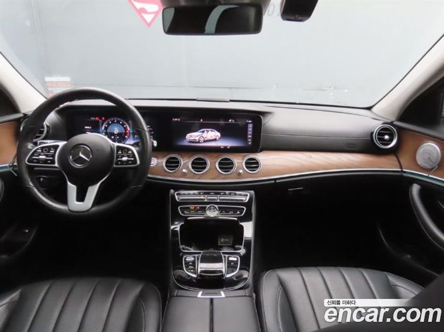 Mercedes-Benz E-Class 2020