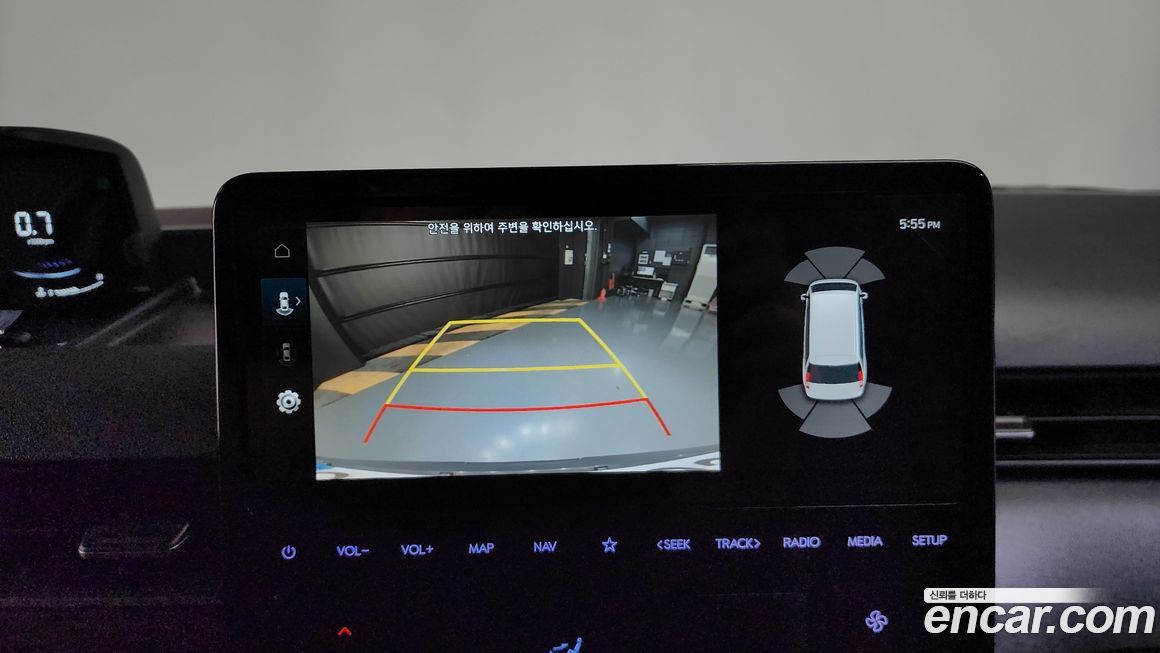 Hyundai Staria 2025